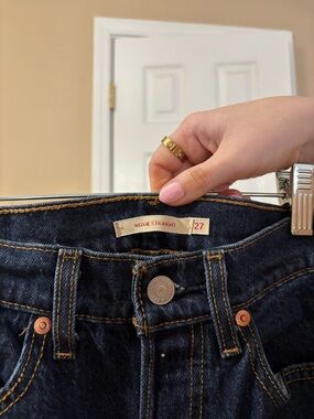 Levi's Wedgie Straight Jeans - Dark wash